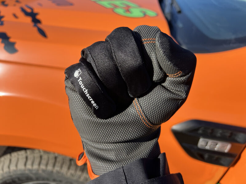Arboristi töödeks parimad kindad, WorkSafe töökindad, töösõrmikud, vastupidavad töökindad, edasimüüja Eestis Vikatimees OÜ, saetööde kindad, arboristi kindad