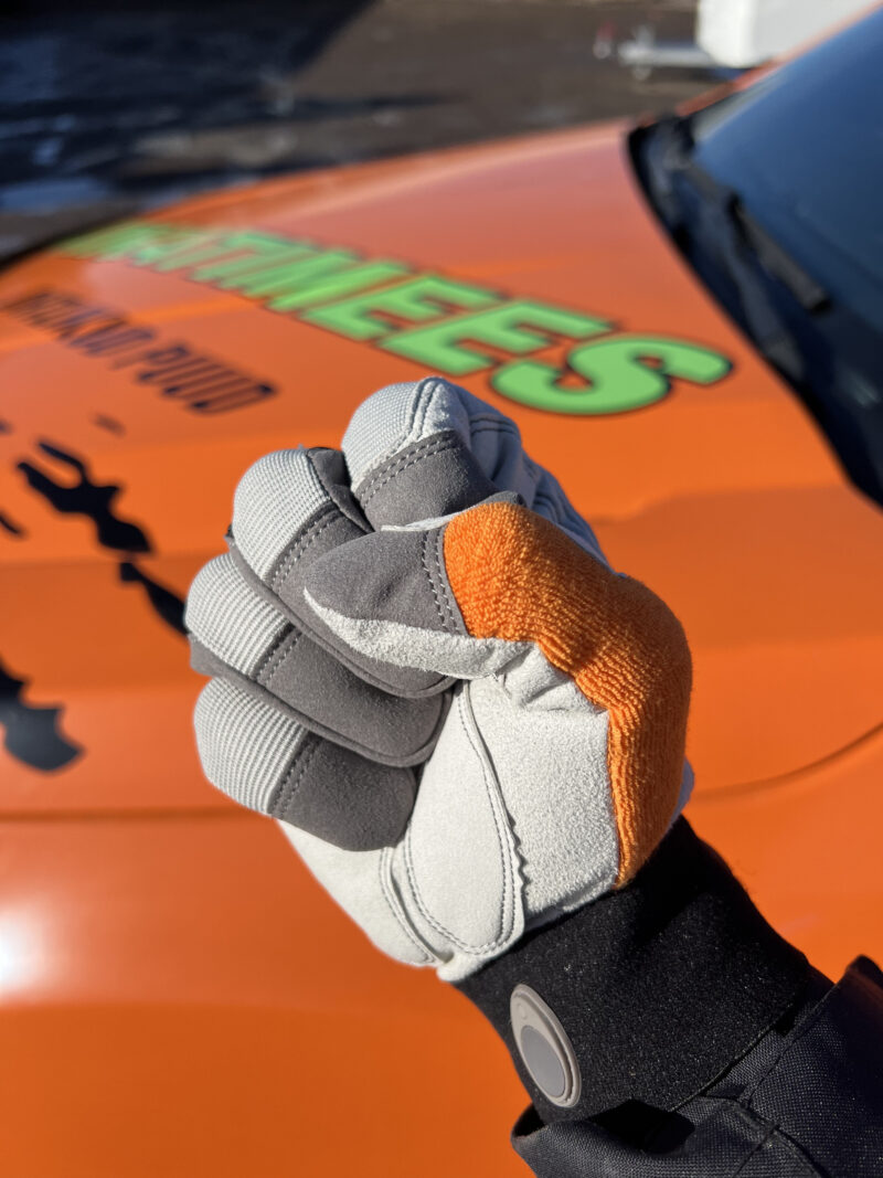 Arboristi töödeks parimad kindad, WorkSafe töökindad, töösõrmikud, vastupidavad töökindad, edasimüüja Eestis Vikatimees OÜ, saetööde kindad, arboristi kindad