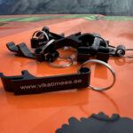 vikatimees võtmehoidja pudeliavaja